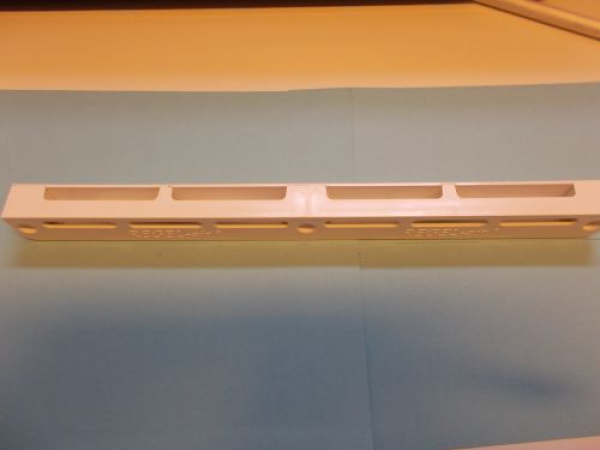 Regel-Air Fensterfalzlüfter Nr. 24 FL weiß für Holzfenster IV 68- IV 98, einseitig 8 mm Radius